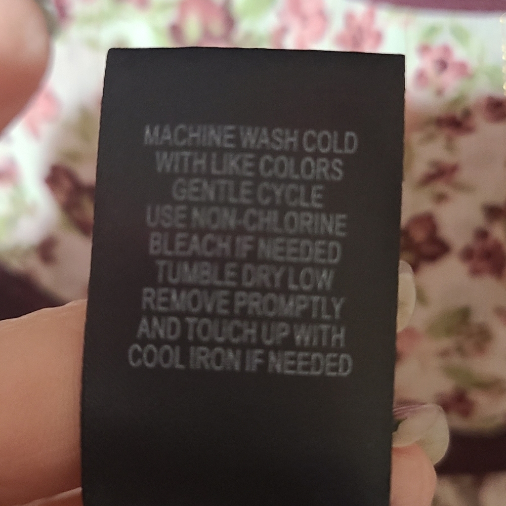 Torrid Lightweight blouse - Picture 5 of 6